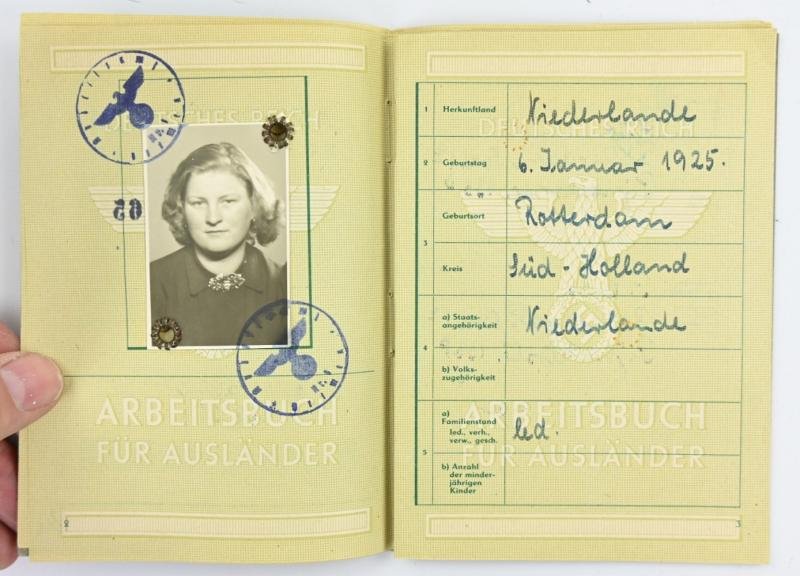 German Third Reich Foreigner (Dutch) Workers Pass — image 4
