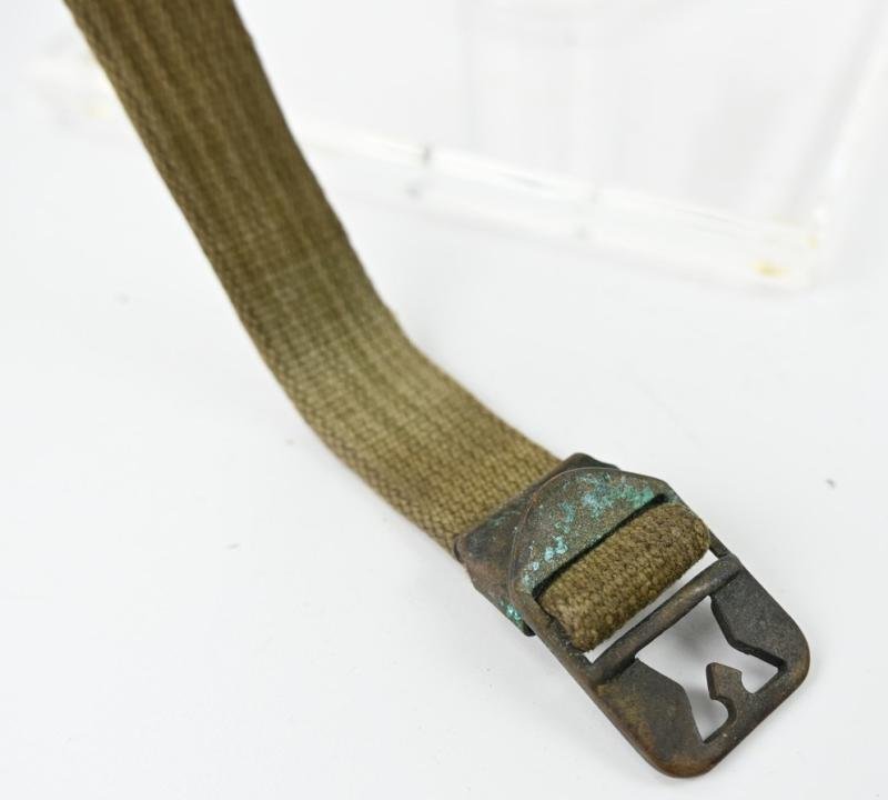 US WW2 Fixed bale Combat Helmet '1st Lieutenant' — image 8