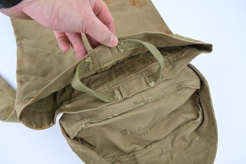 US WW2 Bazooka Ammo Bag 1st pattern — image 5