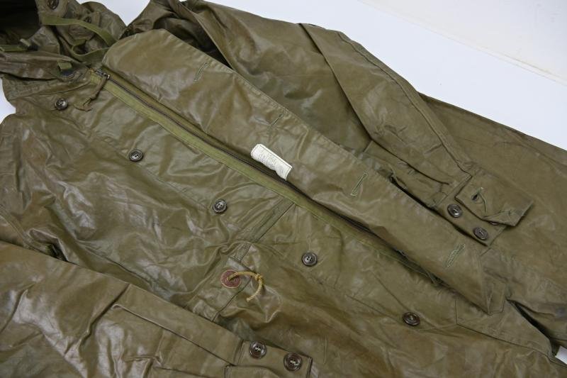 US WW2 M2 One Piece Impermeable Suit — image 3