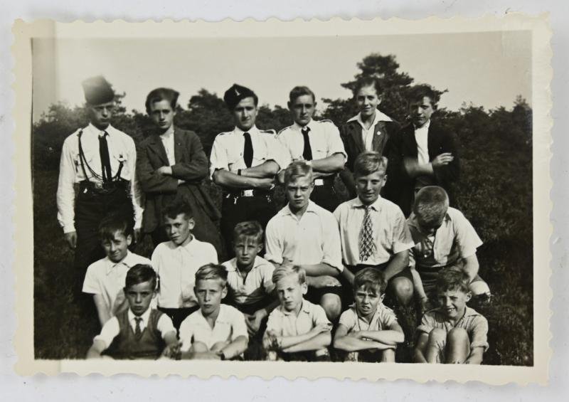 Dutch Nationale Jeugdstorm Picture Set — image 2