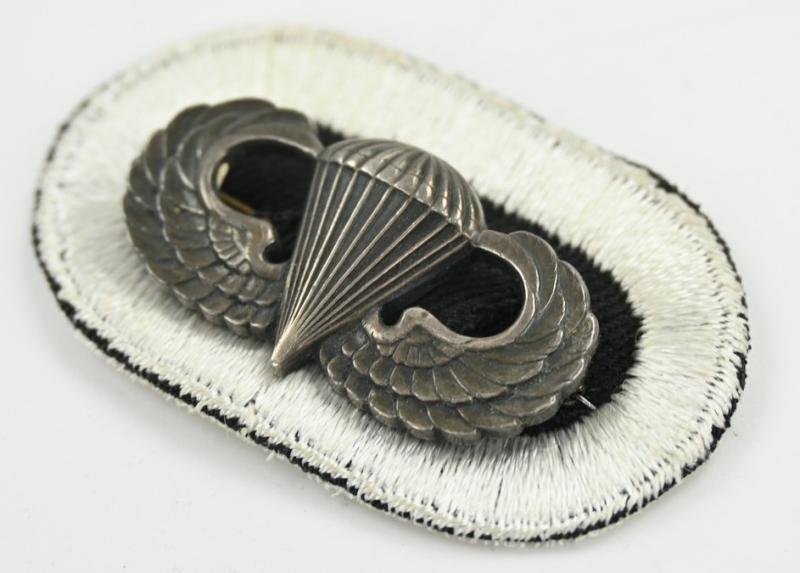 US WW2 508th Jumpwing & Oval — image 3