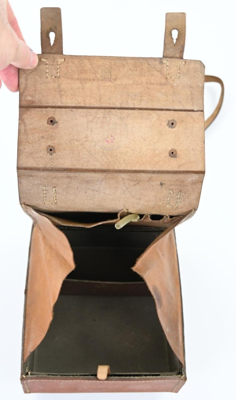 German WH Medic Pouch with carrying strap — image 9