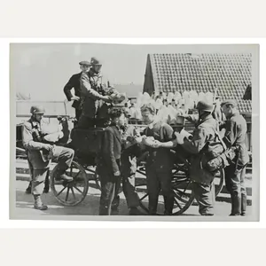 German LW FSJ Troop Picture in Holland