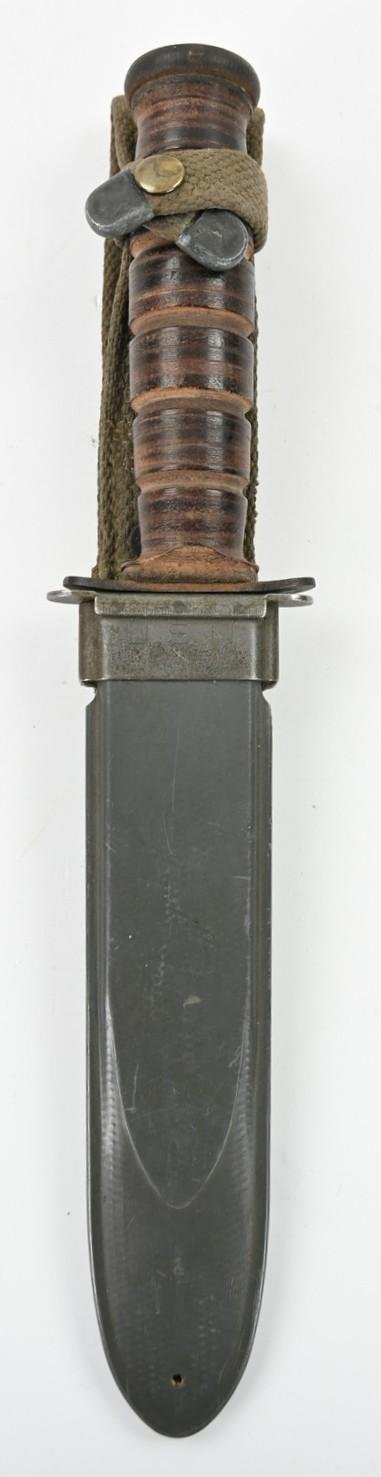 US Navy WW2 KA-Bar Fighting Knife — image 4