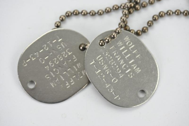 US Navy WW2 Dog-tag set 'William F. Wolff' — image 2