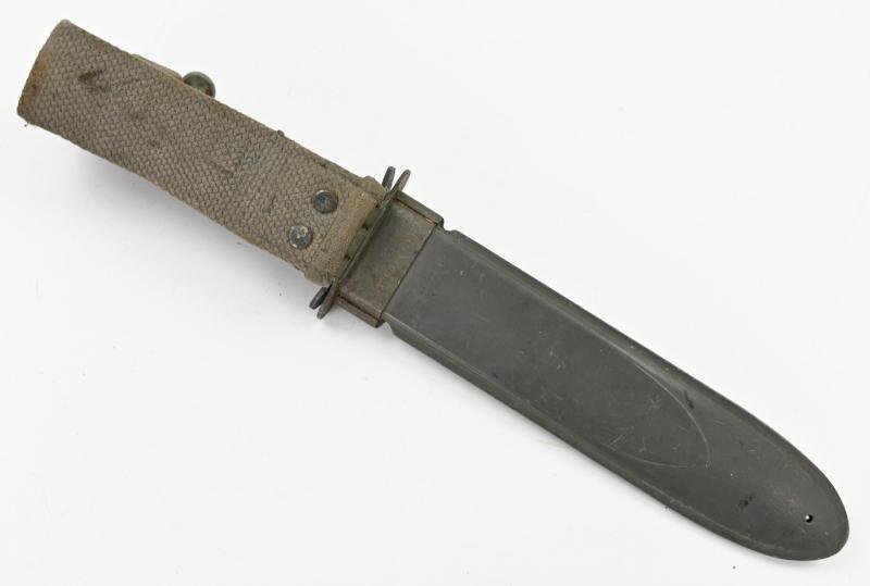 US Navy /USMC WW2 KA-Bar Fighting Knife — image 5