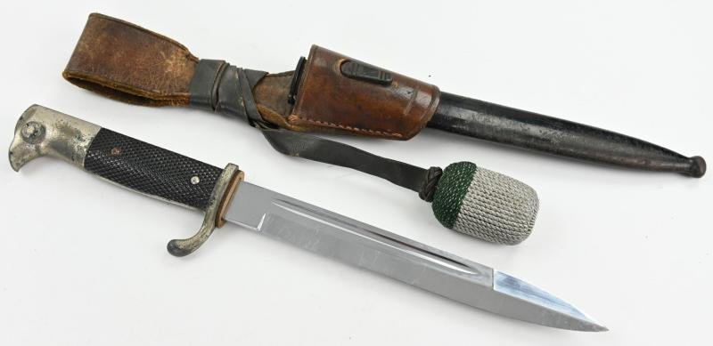 German WH Short K98 Parade Dress Bayonet with Frog and Portopee — image 8