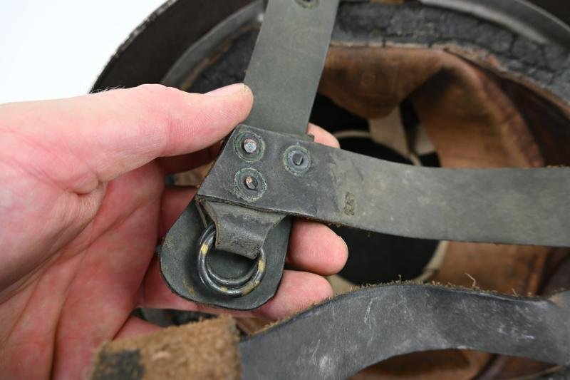 British WW2 MK1 2nd Pattern Paratrooper Combat Helmet — image 11