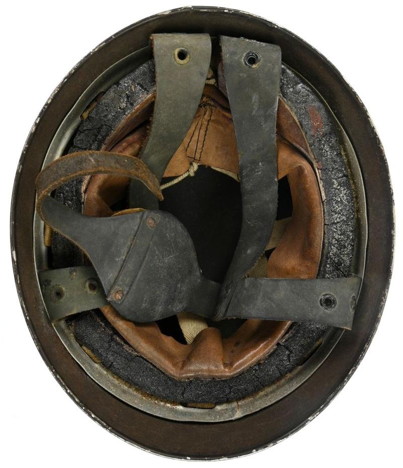 British WW2 MK1 2nd Pattern Paratrooper Combat Helmet — image 7