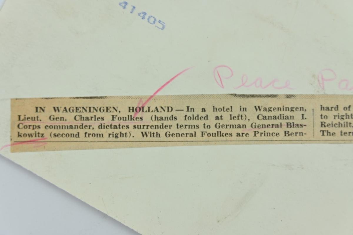 Allied WW2 Press Photo 'German Surrender in Holland' — image 6