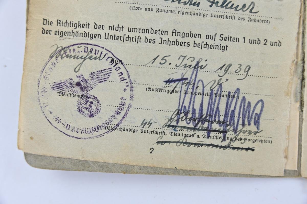 German Waffen-SS Soldbuch SS-hauptsturmführer Erwin Fellner — image 5