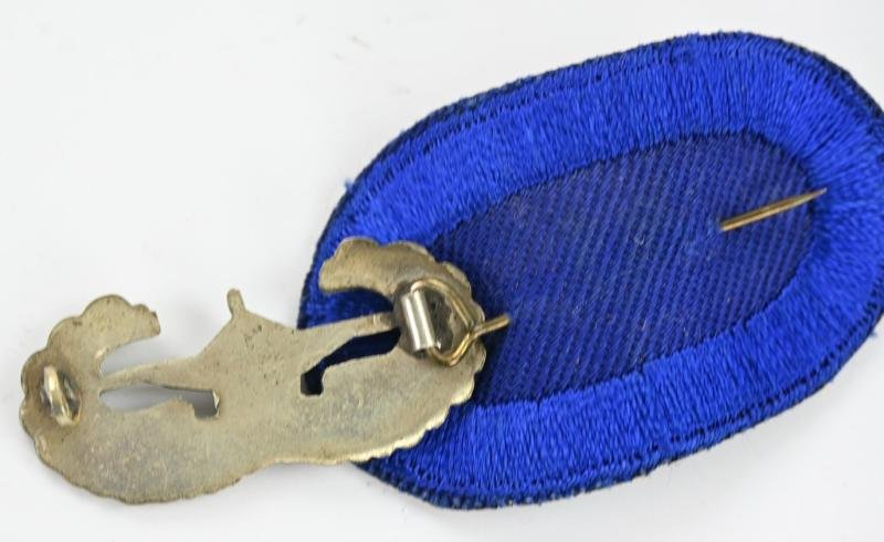 US WW2 Airborne Gliderwing British Made with Oval — image 4