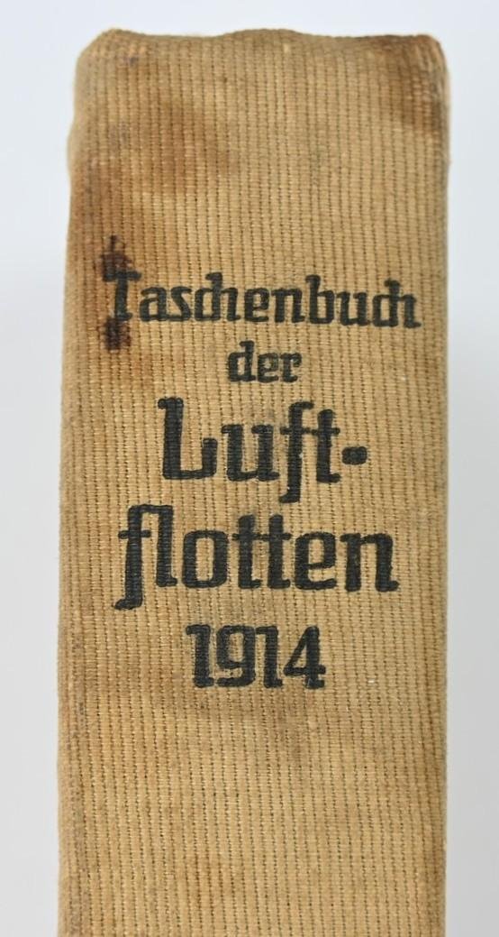 German WW1 Pocketbook 'Airplane Identification' 1914 — image 2