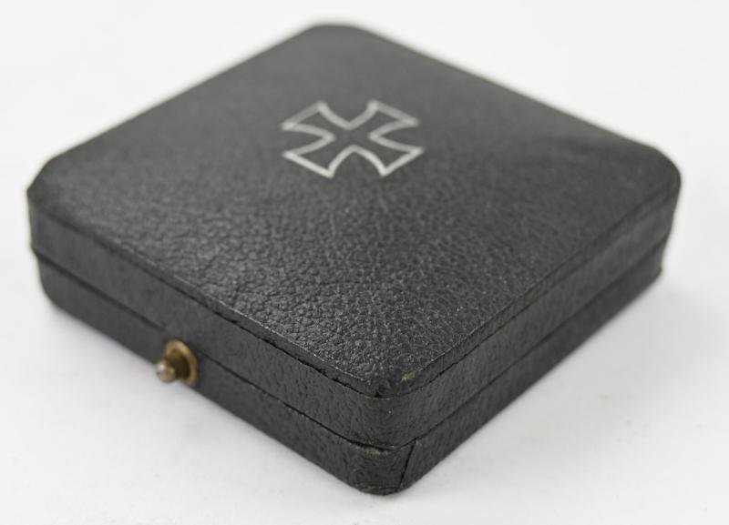 German Iron Cross 1st Class Case — image 2