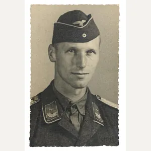 German LW Portrait Picture 'Officier'