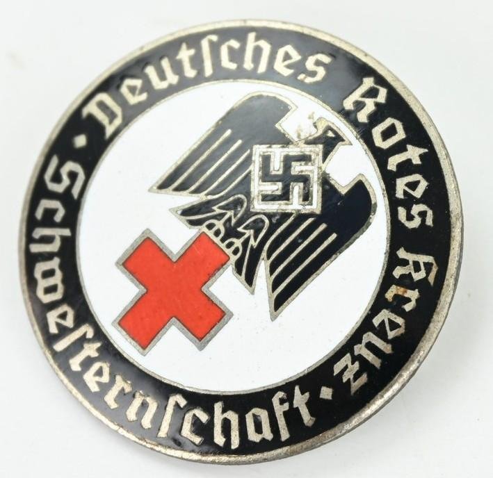German Red Cross 'Schwesternschaft' Badge — image 2