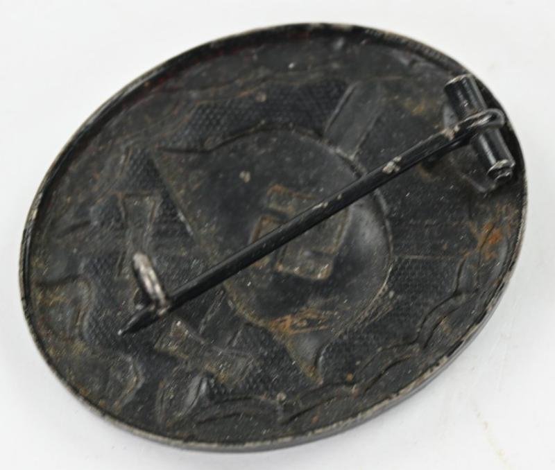 German Wound Badge in Black — image 4