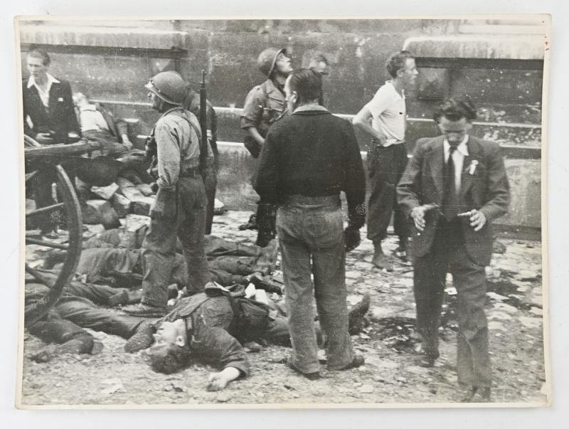 Allied WW2 Photo set 'Airplane Attack' — image 3