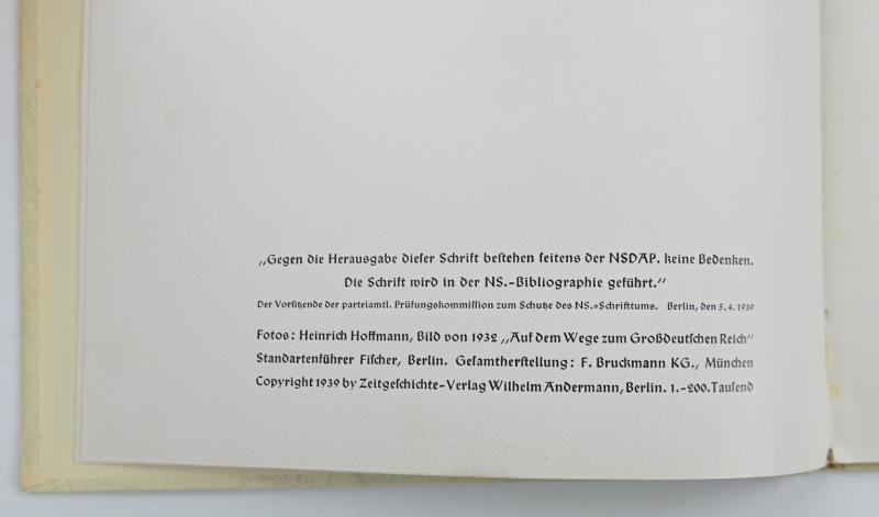 German Book: 'Das Antlitz des Führers' — image 3