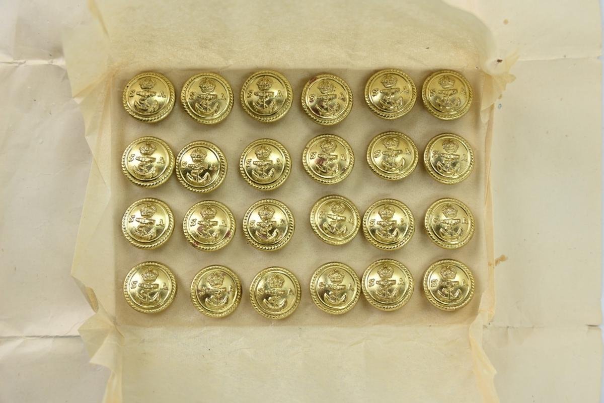 South African WW2 Navy Button Set — image 6