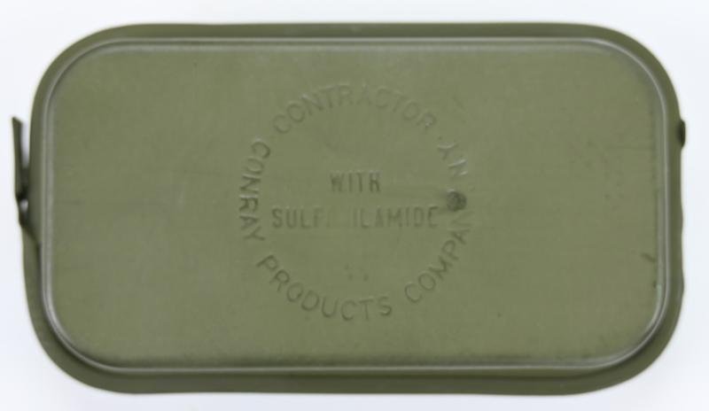 US WW2 M-1942 BM First Aid Pouch with First Aid Kit — image 7