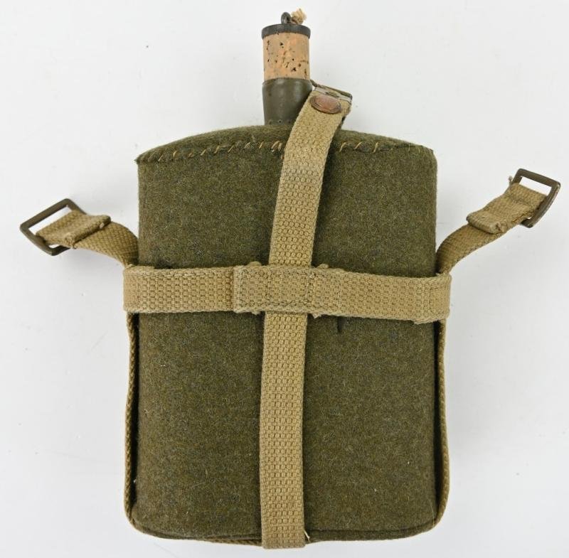 Canadian WW2 Canteen with 'Skeleton' Carrier — image 2