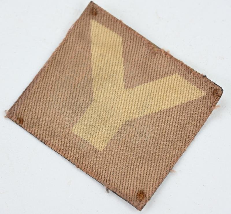 British WW2 5th Infantry Division Formation Sign — image 3