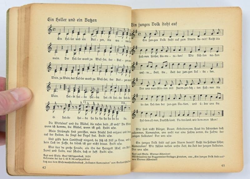 German NSDAP Songbook '7. Armeekorps' — image 8