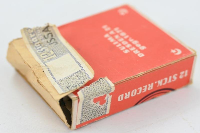 German Third Reich Cigaret Package — image 3