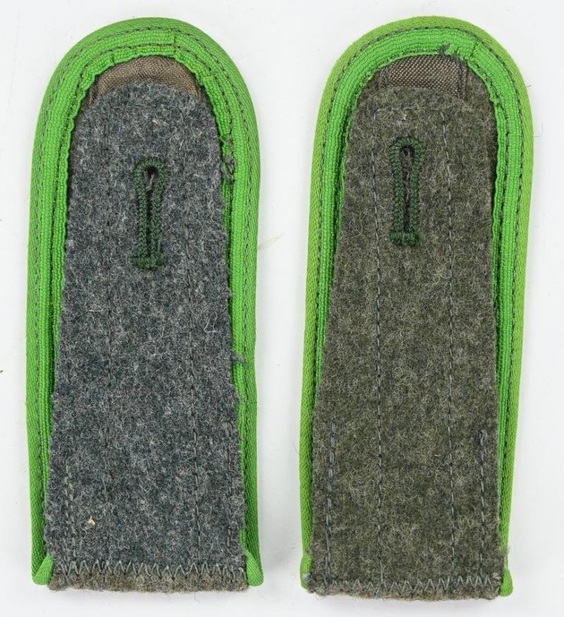 German WH M44 Shoulderboard Set 'Panzer Grenadier' — image 3