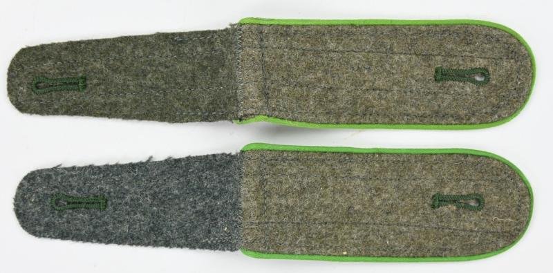 German WH M44 Shoulderboard Set 'Panzer Grenadier' — image 4