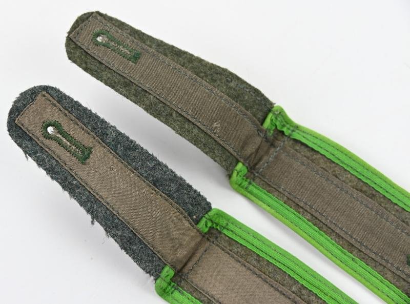 German WH M44 Shoulderboard Set 'Panzer Grenadier' — image 6