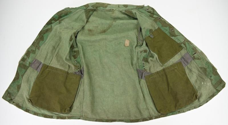 German LW Fielddivision Smock — image 12
