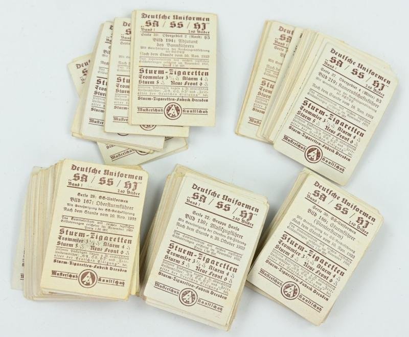 German Third Reich Cigaret Album 'Deutsche Uniformen' Picture Set — image 4