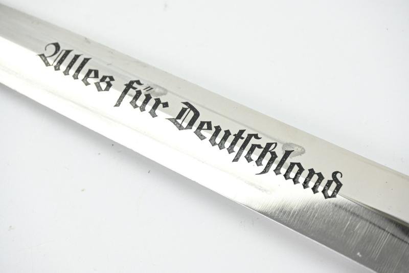 German SA M-1933 Officer's Dagger 'Gebr. Heller' — image 16