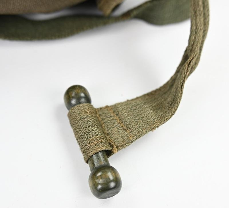 German LW FSJ Gasmask Bag with Gasmask 'edb' — image 10