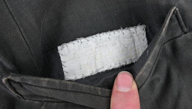 Dutch WW2 'Buitenmodel' Officer Tunic — image 11