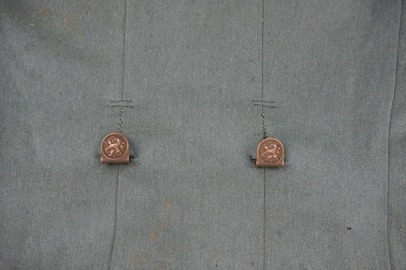 Dutch WW2 'Buitenmodel' Officer Tunic — image 5