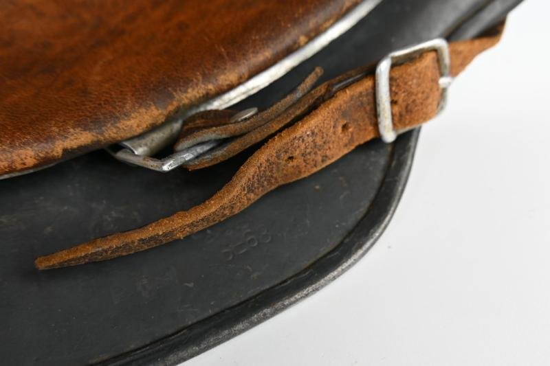 German LW M35 DD Helmet SE68 — image 12