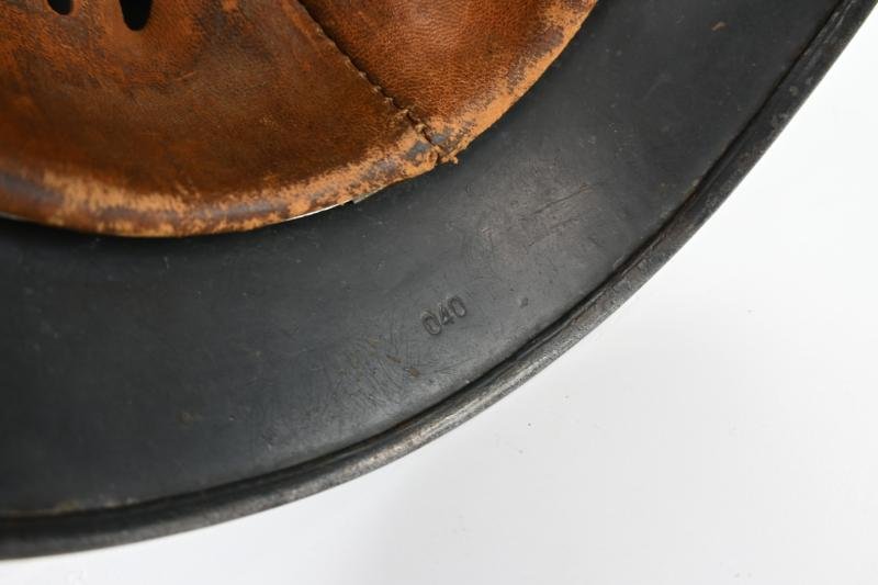 German LW M35 DD Helmet SE68 — image 13