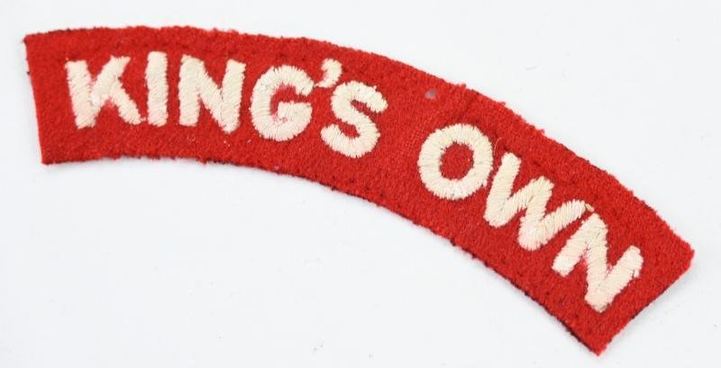 British WW2 King's Own Royal Lancaster Regiment Cloth Shoulder Title — image 2