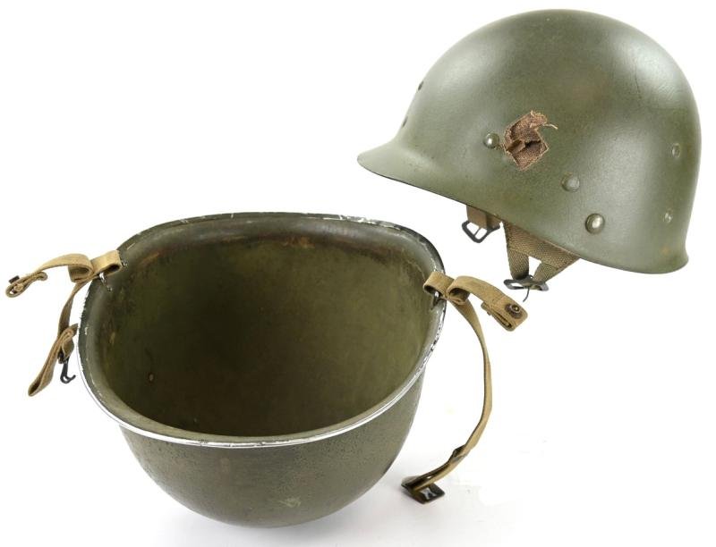 US WW2 M1 Fixed Bale Original Paratrooper Helmet — image 13