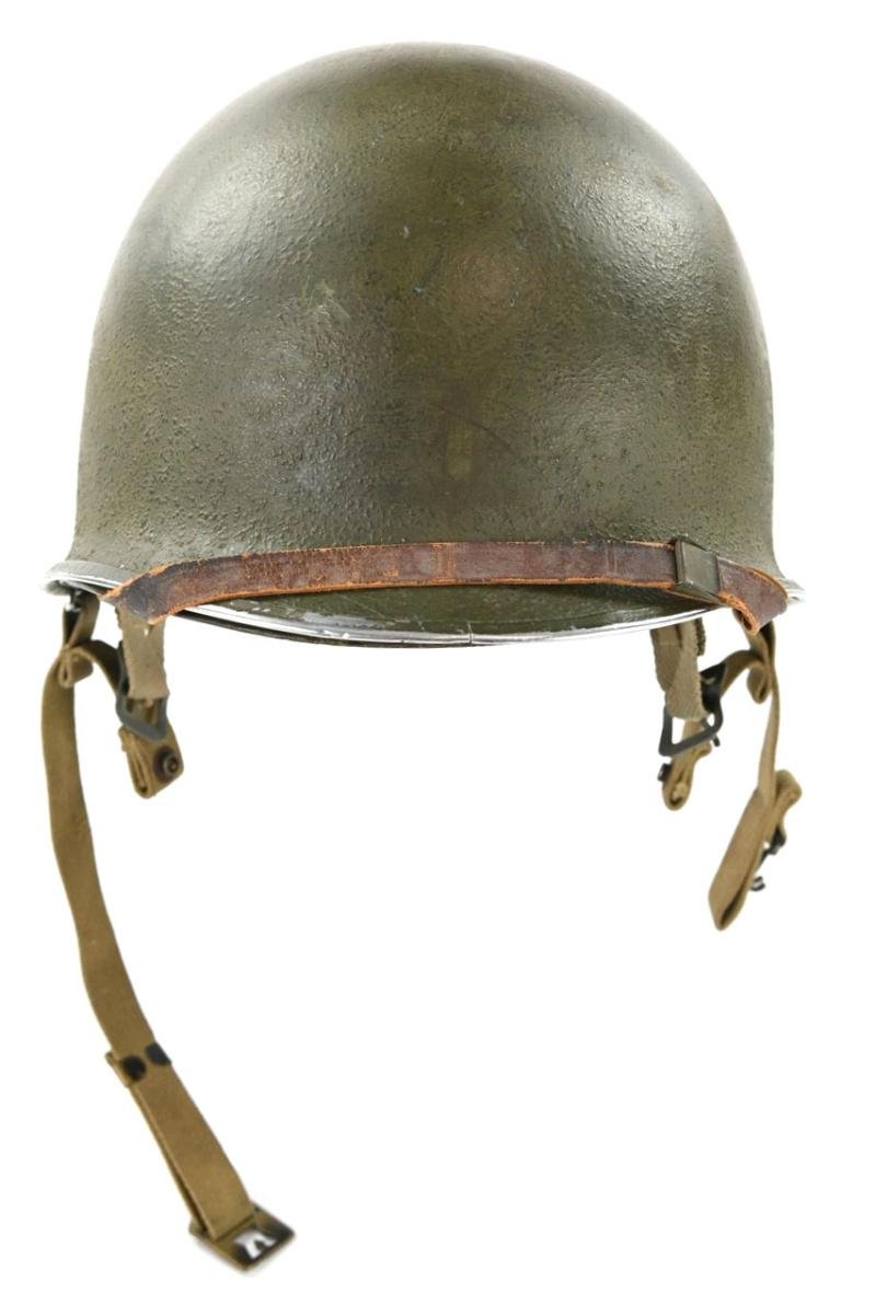US WW2 M1 Fixed Bale Original Paratrooper Helmet — image 2