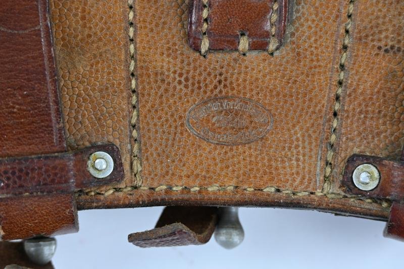 German LW Brown K98 Pouch 1938 — image 4