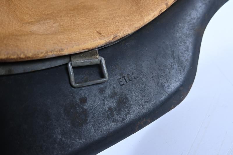 German LW M42 SD Combat Helmet — image 11