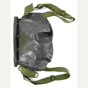US WW2 M5 Gasmask with M7 Assault Carrying Pouch