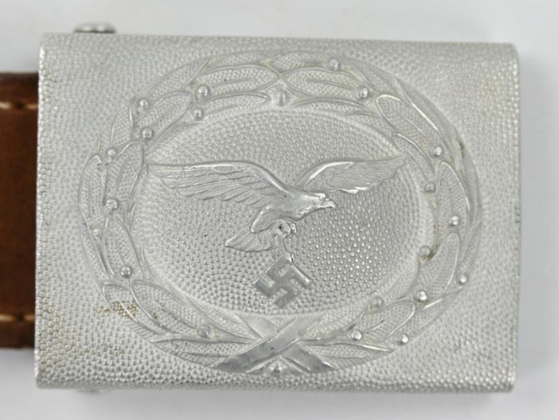 German LW Beltbuckle with Leather Tab 'GB' 1939 — image 2