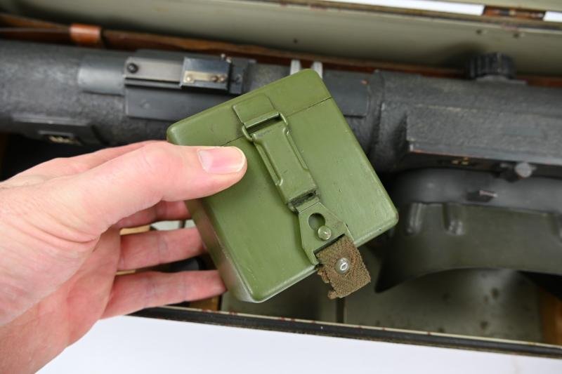 German WH Rangefinder EM 1mR 36 in Case — image 11