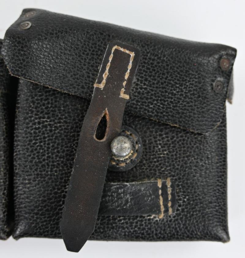 German WH G43/K43 Ammunition Pouch 1945 — image 3